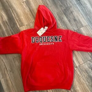 Duquesne University Champion Red Unisex sweatshirt size M. NWT